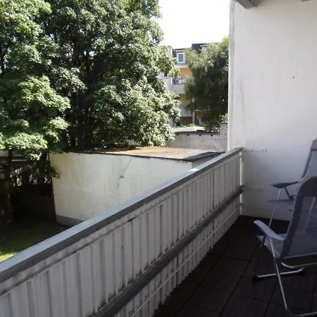 3 Altbau Mit Balkon In Og3 Rechts